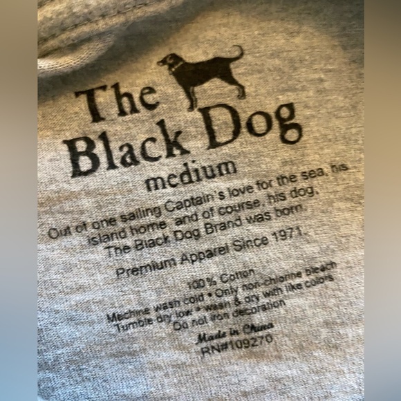 Black Dog Long sleeve Tee - Picture 3 of 4